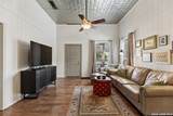 114 Turner - Photo 23