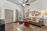 114 Turner - Photo 25