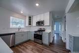 5027 Village Crst - Photo 11