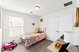 1029 Santiam St - Photo 23