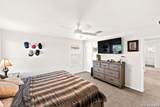 1029 Santiam St - Photo 27