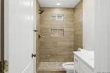 1090 Kifuri Street - Photo 16