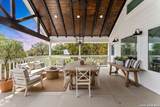1090 Arcadia Dr - Photo 3