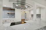 713 Lamar - Photo 12