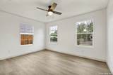 713 Lamar - Photo 14