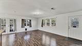 895 Lakebreeze Drive - Photo 12