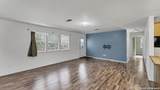 895 Lakebreeze Drive - Photo 6