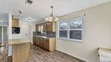 895 Lakebreeze Drive - Photo 7