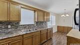 895 Lakebreeze Drive - Photo 9