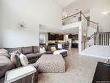 113 Grand Vista - Photo 9