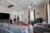 930 Hays - Photo 10