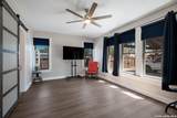 930 Hays - Photo 20