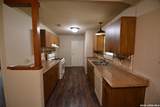 823 Highgate - Photo 4