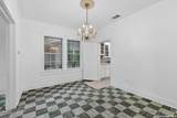 3019 Houston - Photo 18
