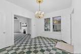 3019 Houston - Photo 19