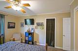 877 Twin Oaks - Photo 21