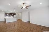 2431 Valencia Crst - Photo 9