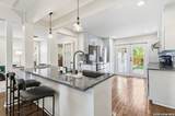 124 Bryn Mawr - Photo 9