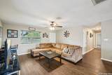 748 Fm 2102 - Photo 11