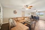 748 Fm 2102 - Photo 12
