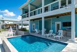 107 Windjammer - Photo 2