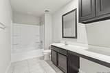 3209 Hyacinth - Photo 18