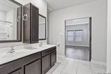 3209 Hyacinth - Photo 9