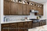 11741 Hackford - Photo 8
