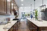 11741 Hackford - Photo 9