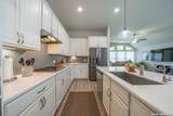 324 Proctor Grv - Photo 13