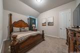 324 Proctor Grv - Photo 24