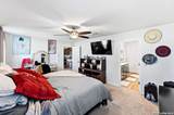 8919 Taylor Grv - Photo 15