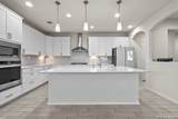 2259 Zachry - Photo 4