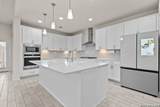 2259 Zachry - Photo 6