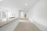 138 Ware - Photo 17