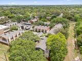 2718 Old Field Dr - Photo 43