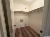 7643 Chatsworth - Photo 15
