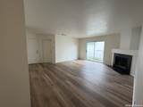 7643 Chatsworth - Photo 8