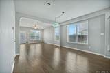 325 Oak Creek Way - Photo 20