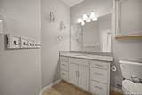 325 Oak Creek Way - Photo 37