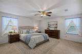 15715 Eagle Cliff St - Photo 3