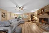 623 Oakland Ave - Photo 6