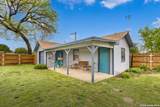 1102 College St. - Photo 32