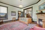 1102 College St. - Photo 4