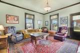 1102 College St. - Photo 9