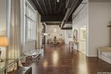 214 Travis St - Photo 17