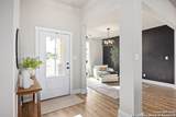 135 Lone Oak - Photo 3