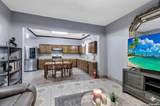1518 Travis - Photo 5