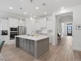 1833 Luna St - Photo 12