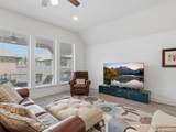 1833 Luna St - Photo 23